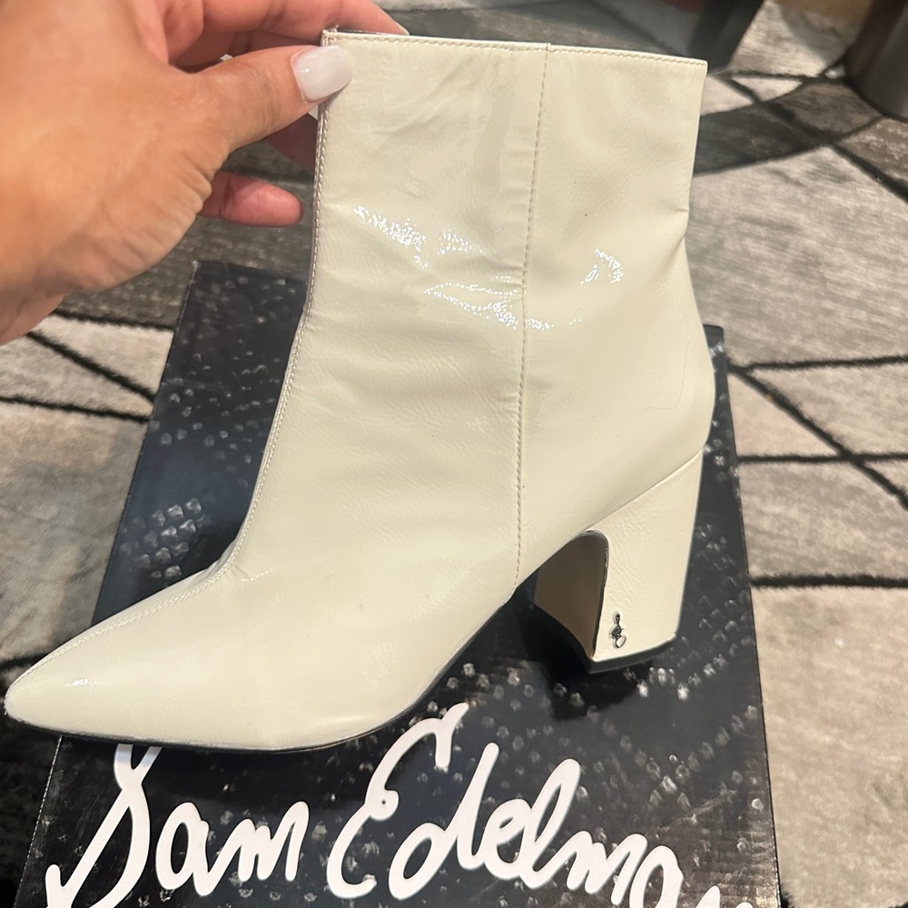Sam Edelman Cream Heeled Boots